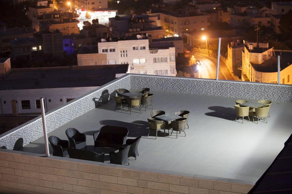 Angel Hotel Bethlehem Bagian luar foto