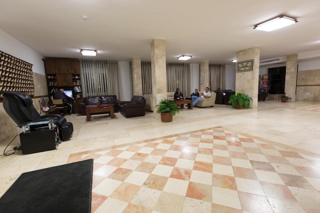 Angel Hotel Bethlehem Bagian luar foto
